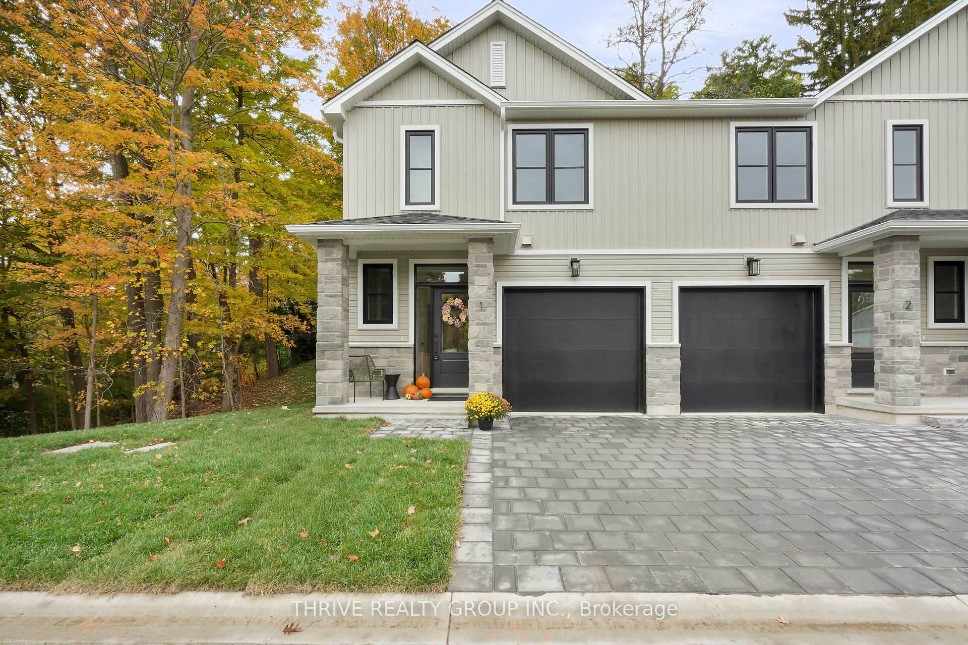 9 - 279 HILL Street, Central Elgin, ON, exterior