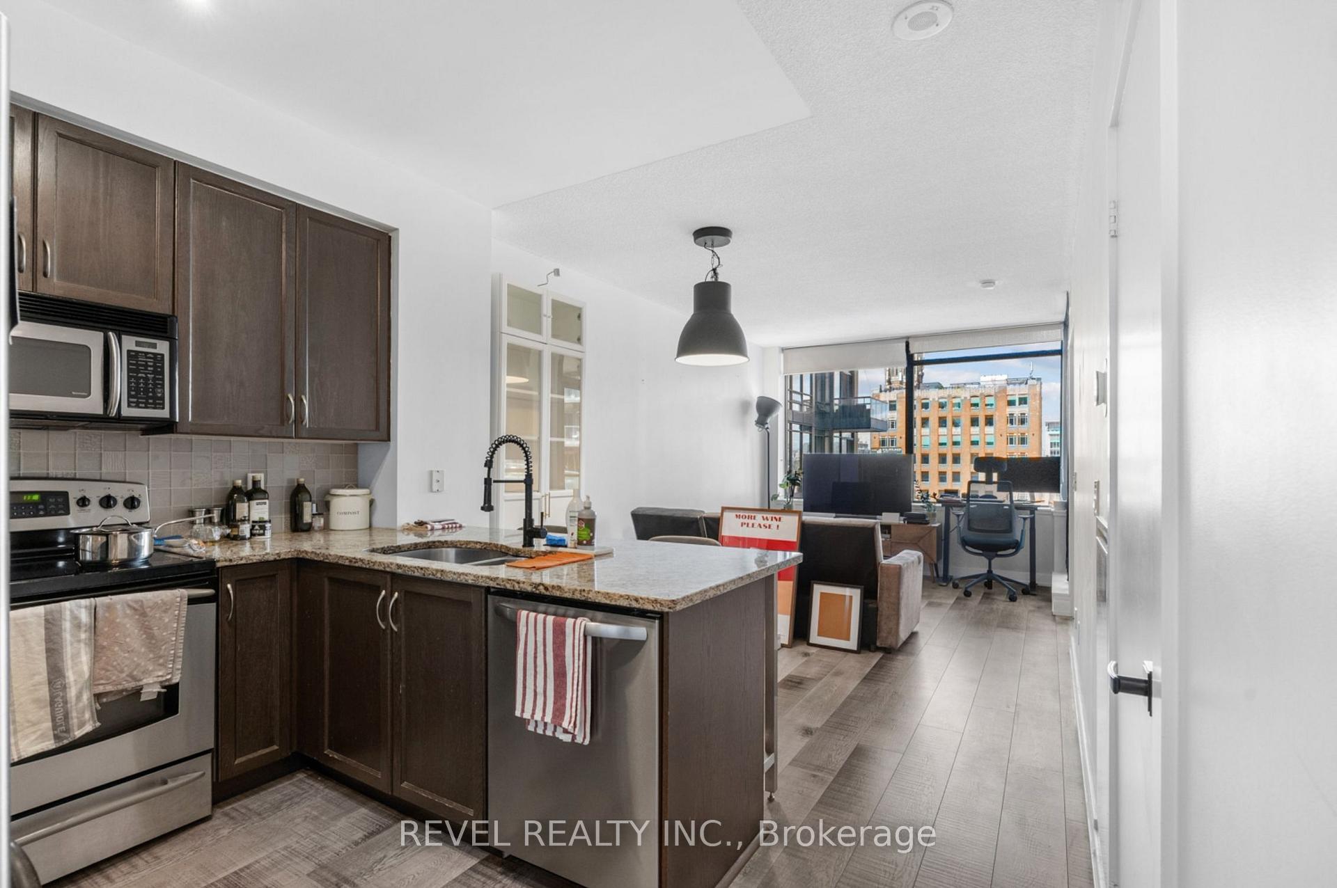 1119 - 438 King Street W, Toronto C01, ON, exterior