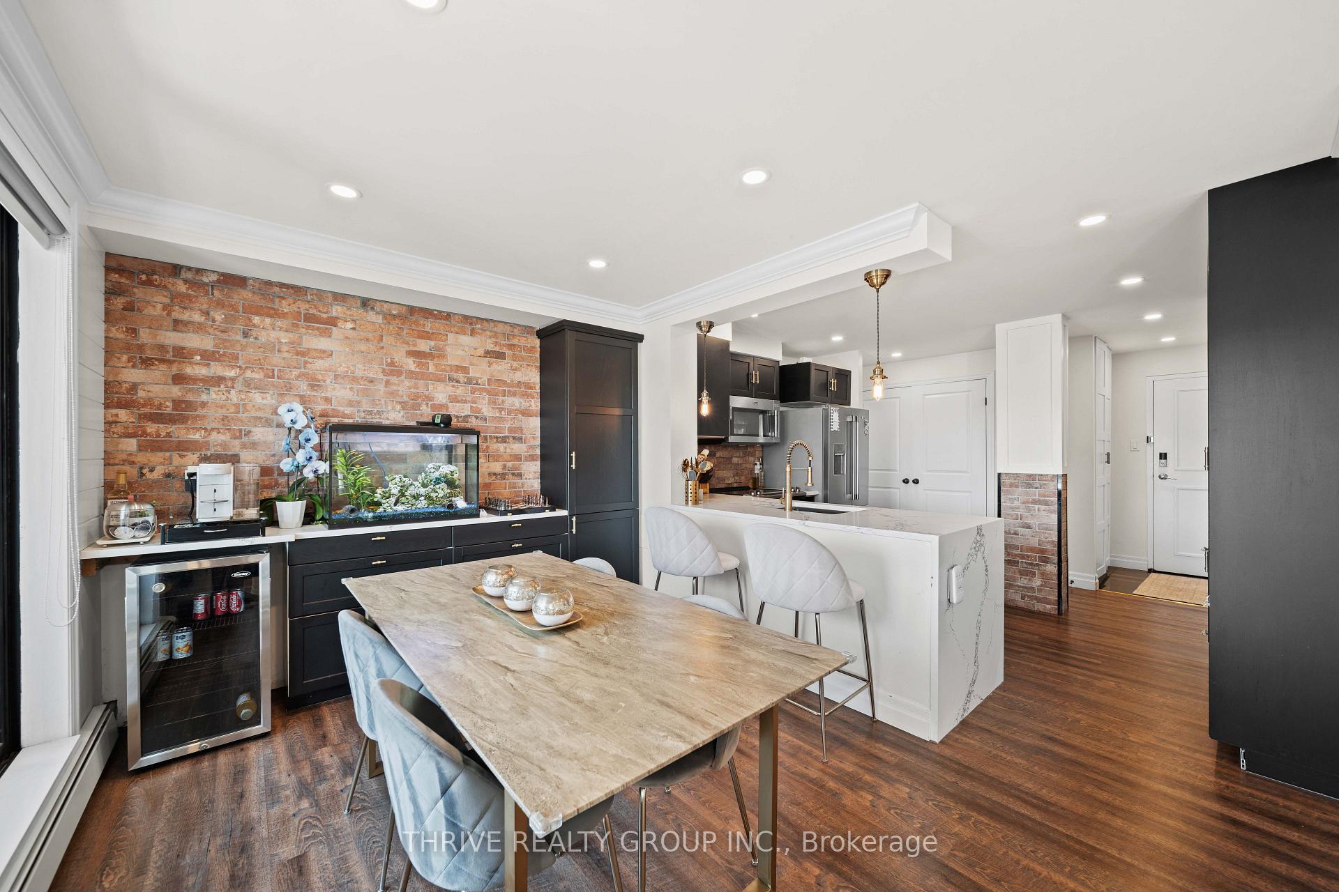 408 - 1255 Commissioners Road W, London South, ON, exterior