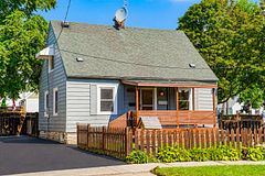 102 Hearst Circle, Toronto W04, ON, exterior