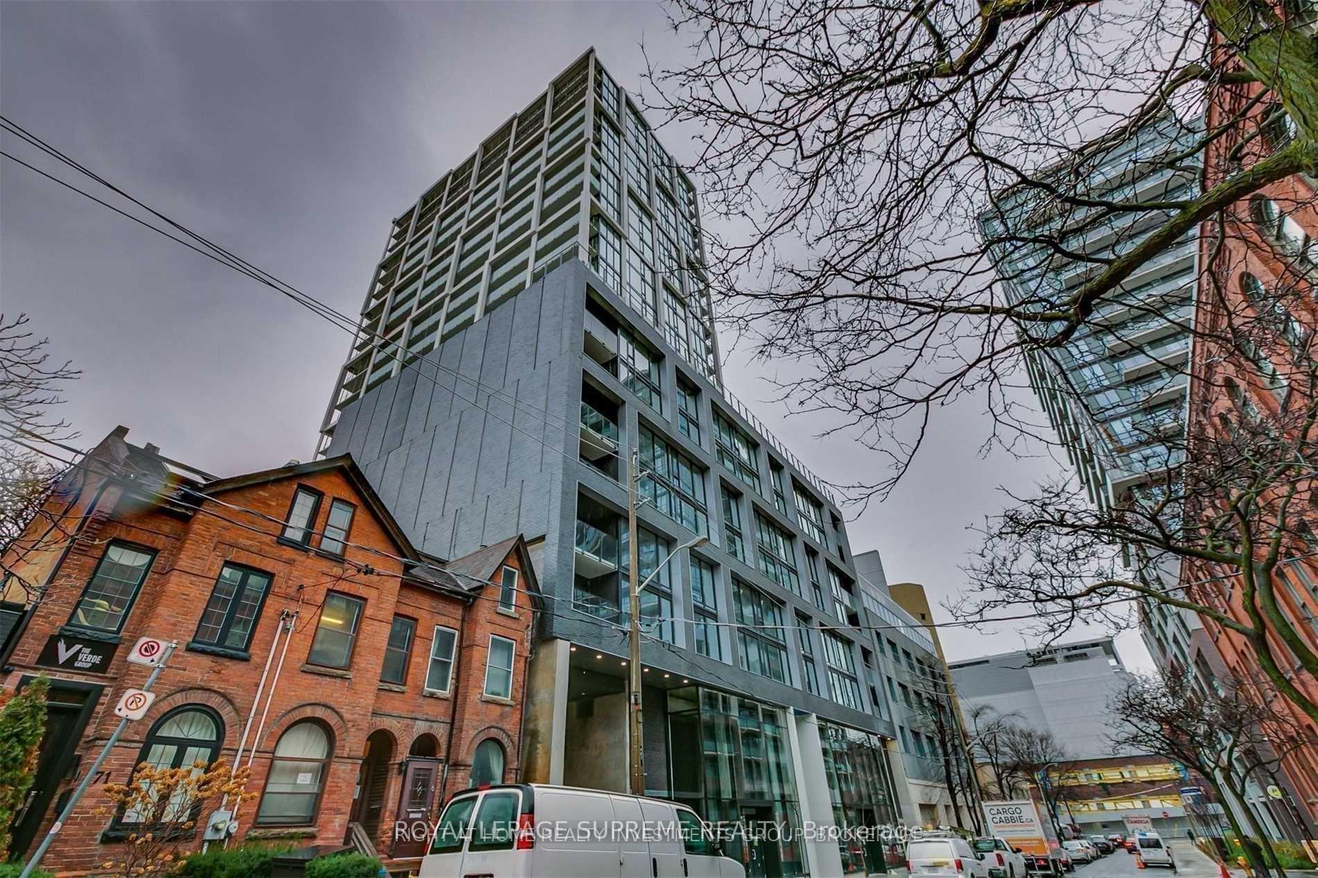 1702 - 55 Ontario Street, Toronto C08, ON, exterior