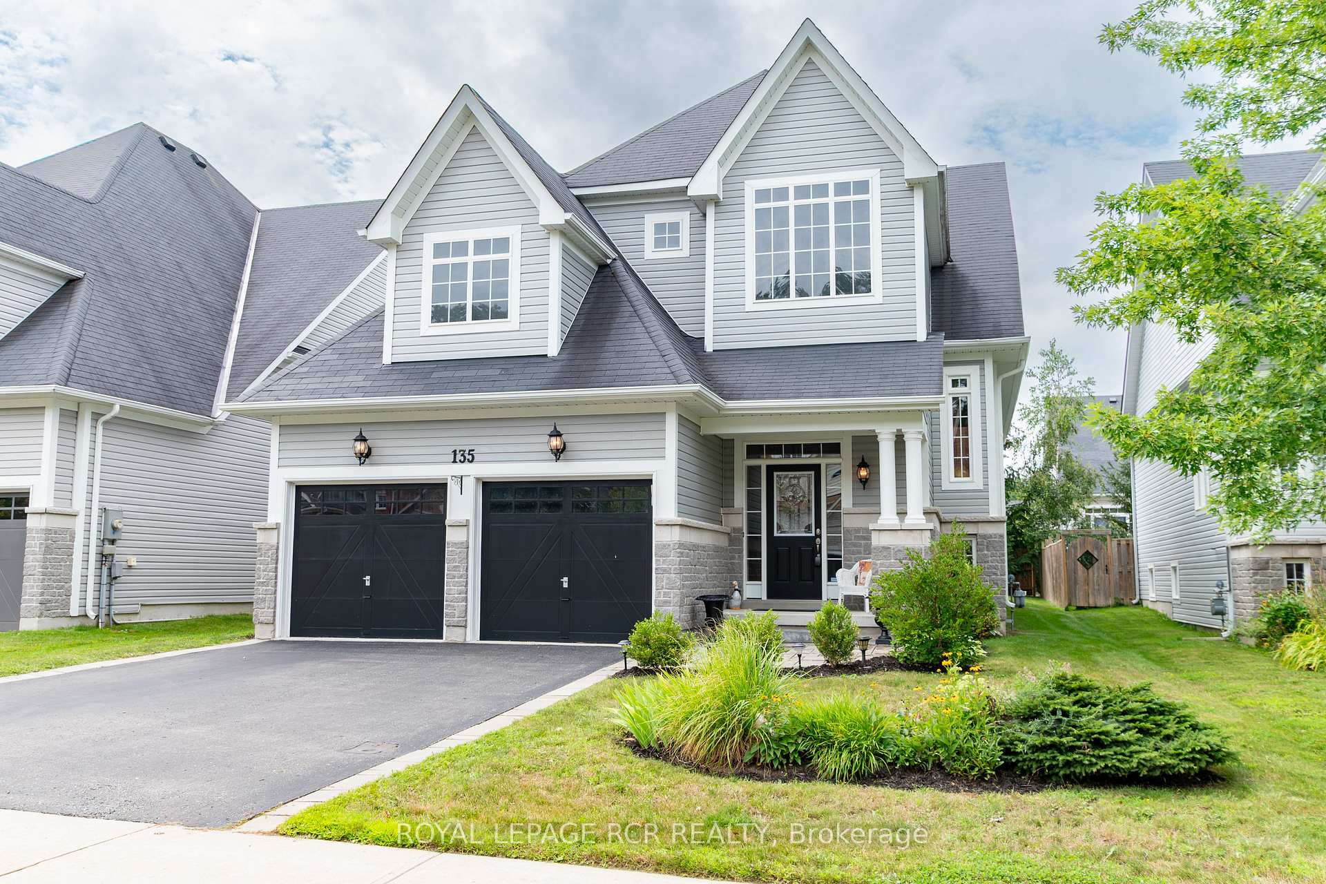 135 White Sands Way, Wasaga Beach, ON, exterior