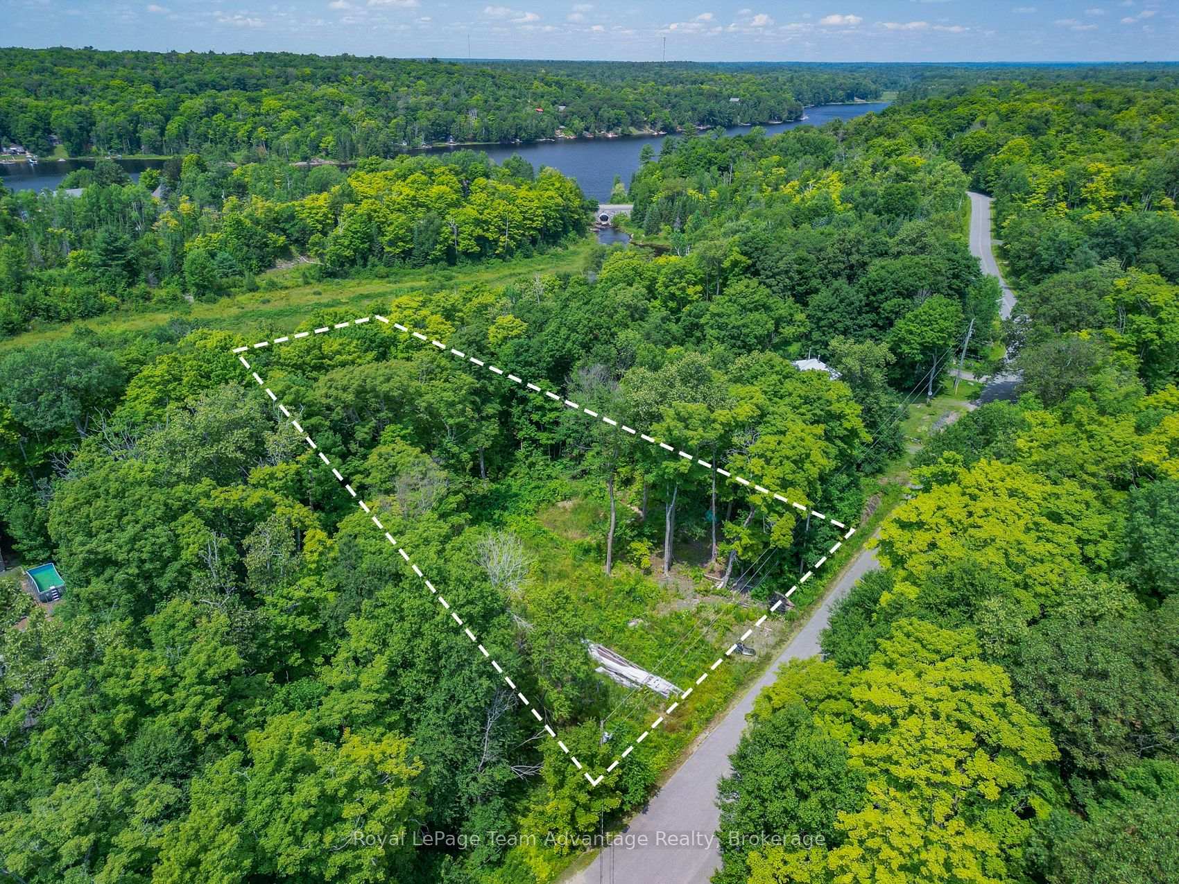 17 Cornflower Road, McDougall, ON, exterior
