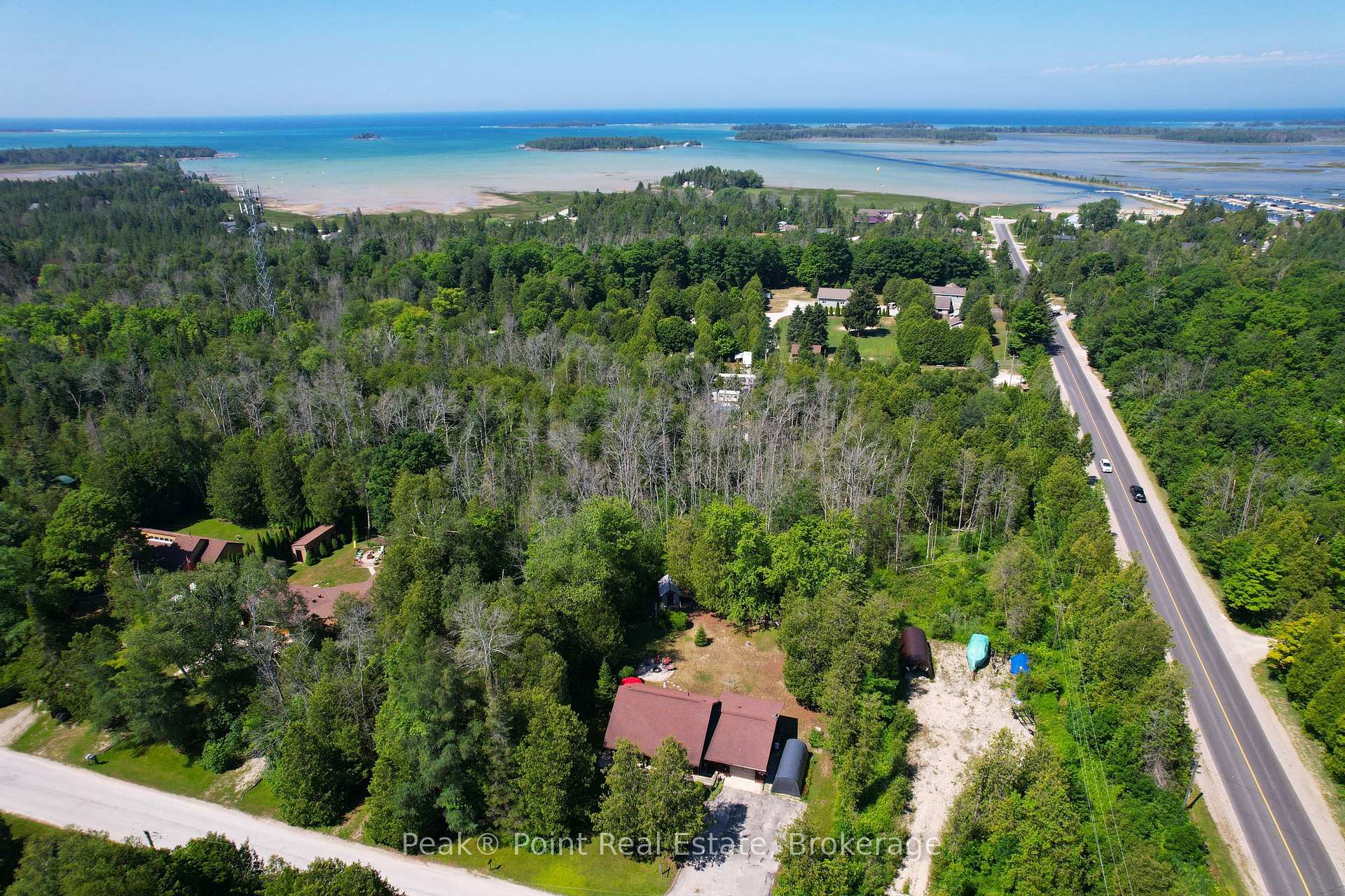 6 WHITEFISH Boulevard, South Bruce Peninsula, ON, exterior