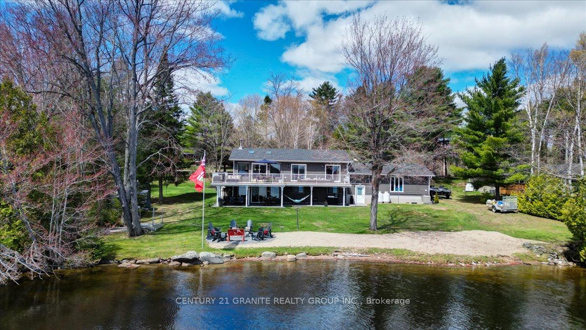 1012 Black Road, Frontenac, ON, exterior