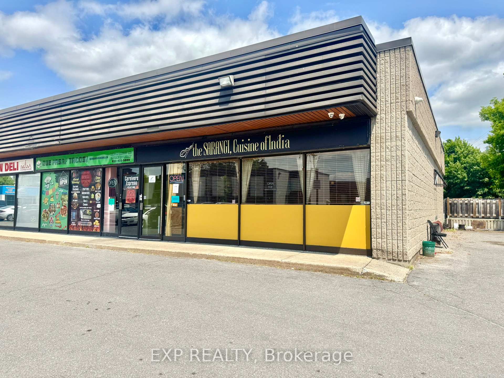 7 - 2280 Carling Avenue, Britannia Heights - Queensway Terrace N and Area, ON, exterior