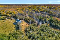101 & 111 Foster Road, Prince Edward County, ON, exterior