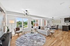 56 - 28 Curlew Drive, Toronto C13, ON, exterior