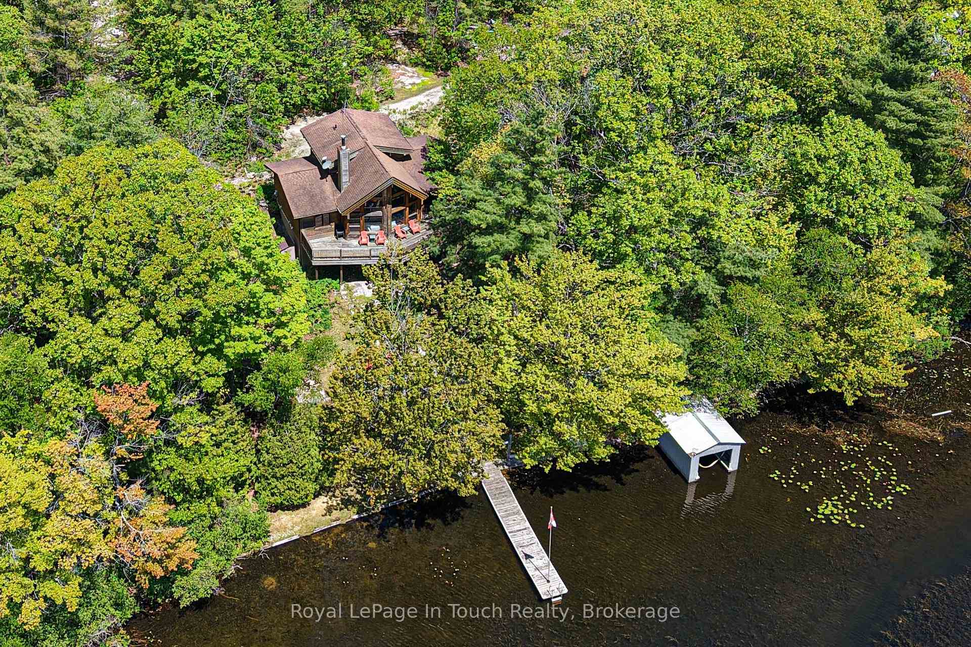 96 Millard Drive, Georgian Bay, ON, exterior