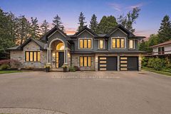 332 Woodworth Drive W, Hamilton, ON, exterior