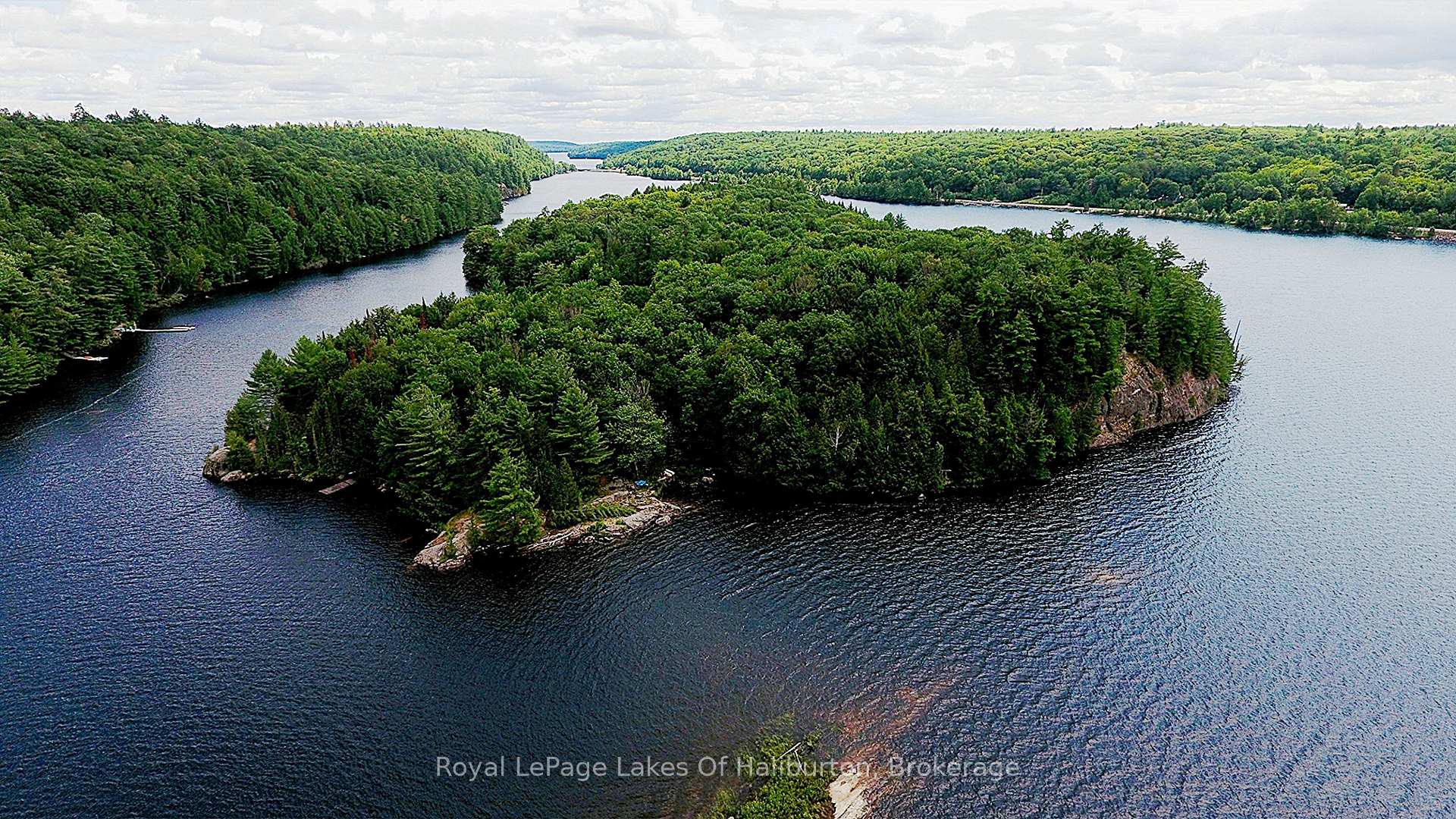 11440 Kushog Lake WAO Island, Algonquin Highlands, ON, exterior