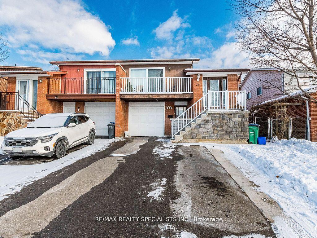 18 Ashford Court, Brampton, ON, exterior