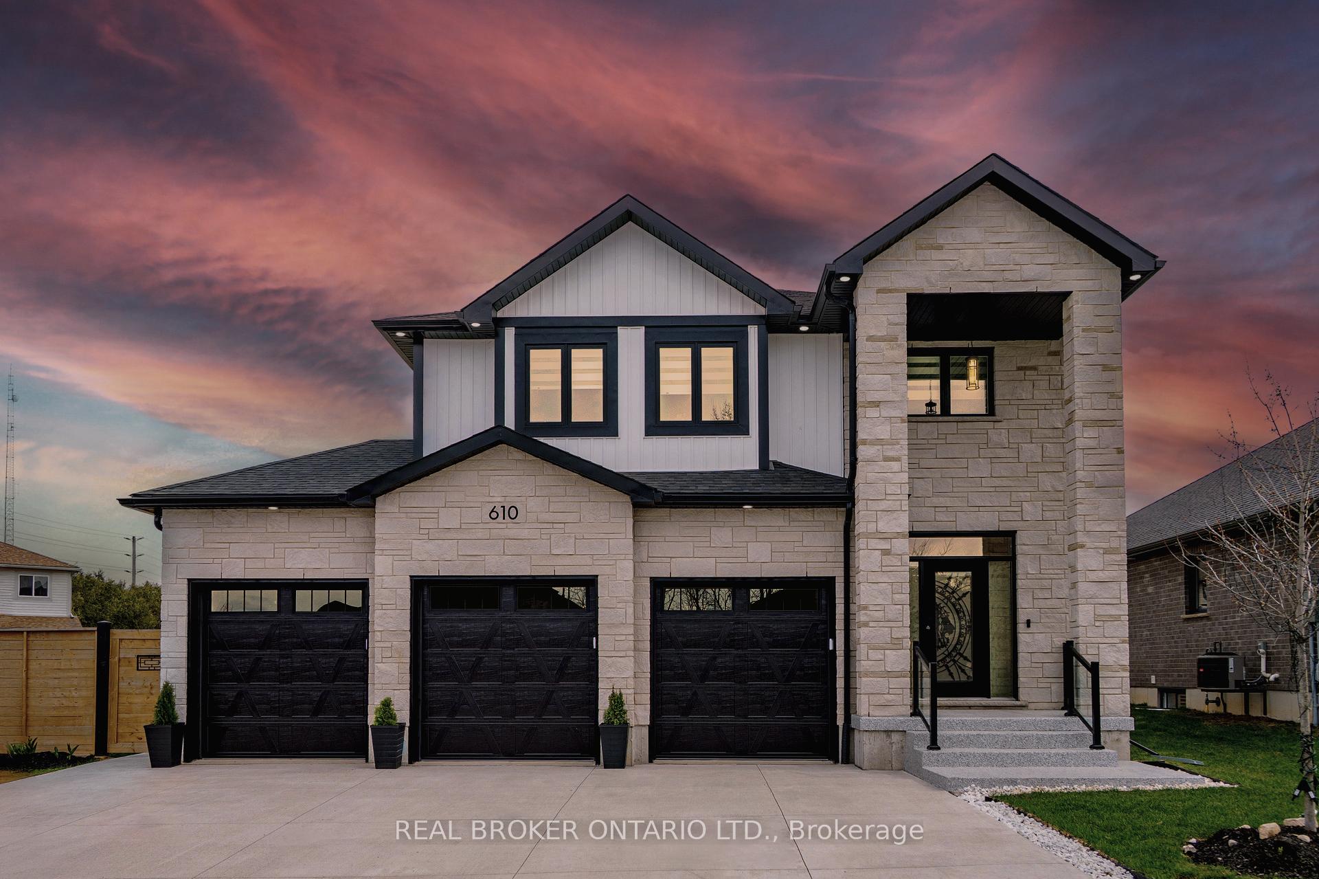 610 Conners Drive, North Perth, ON, exterior