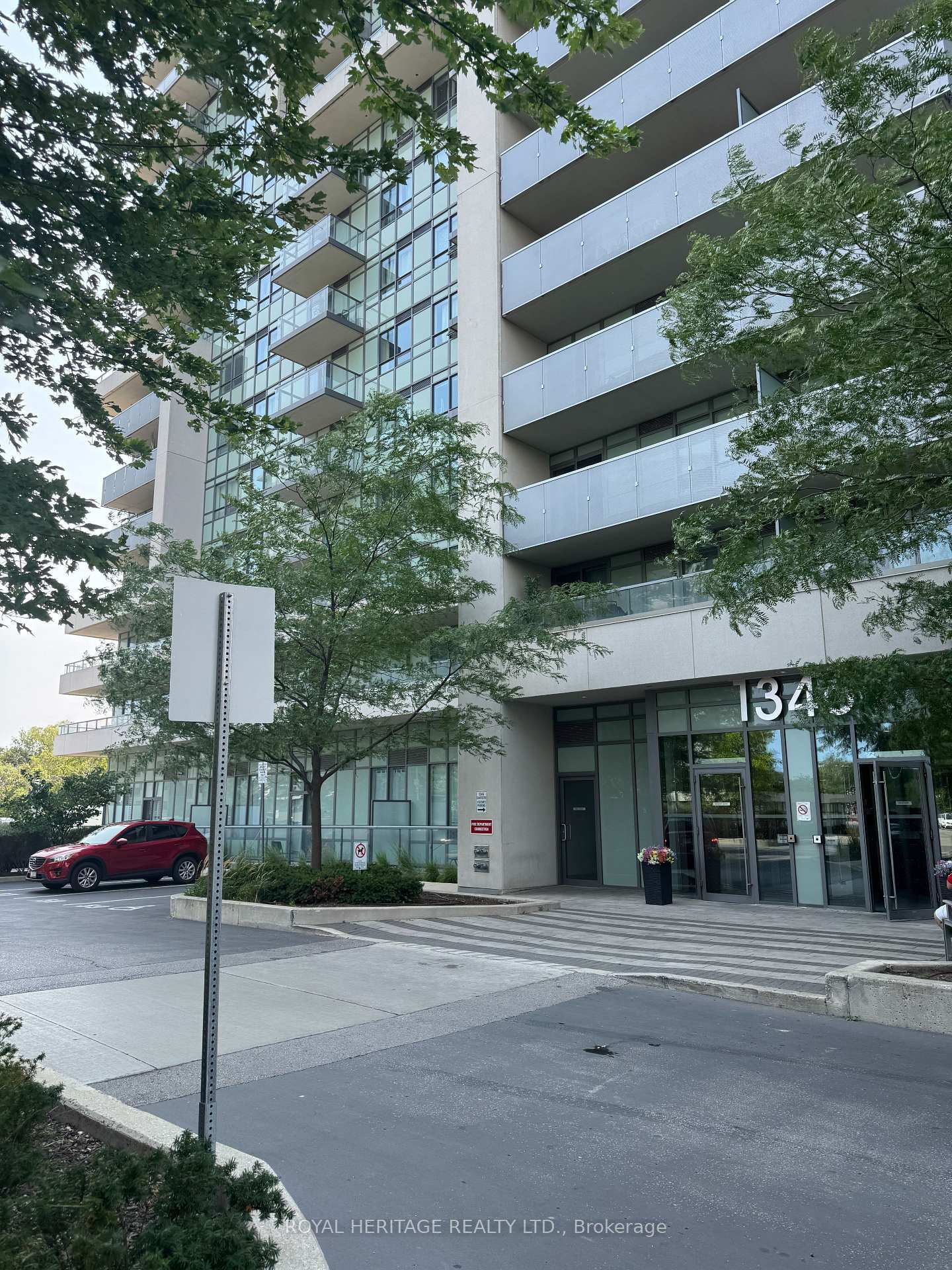 403 - 1346 Danforth Road, Toronto E08, ON, exterior