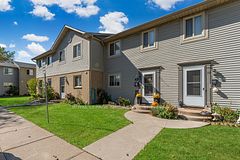 40 - 65 Dorchester Boulevard, St. Catharines, ON, exterior