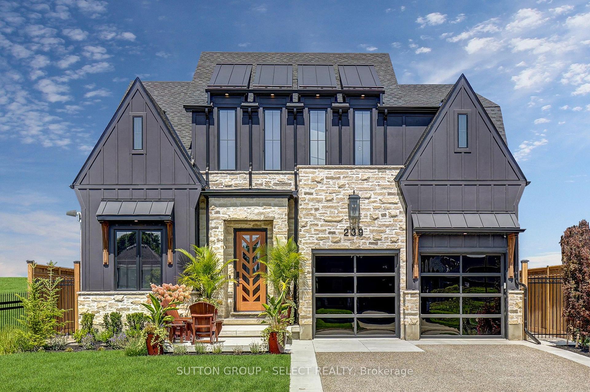 239 Foxborough Place, Thames Centre, ON, exterior