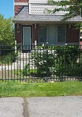 15 - 3355 Thomas Street, Mississauga, ON, exterior