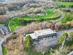 1645 Dundas Street W, Mississauga, ON, exterior