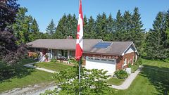 2356 Deer Bay Road, Selwyn, ON, exterior