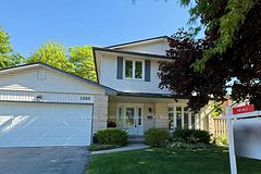 1080 Viscount Road, London South, ON, exterior