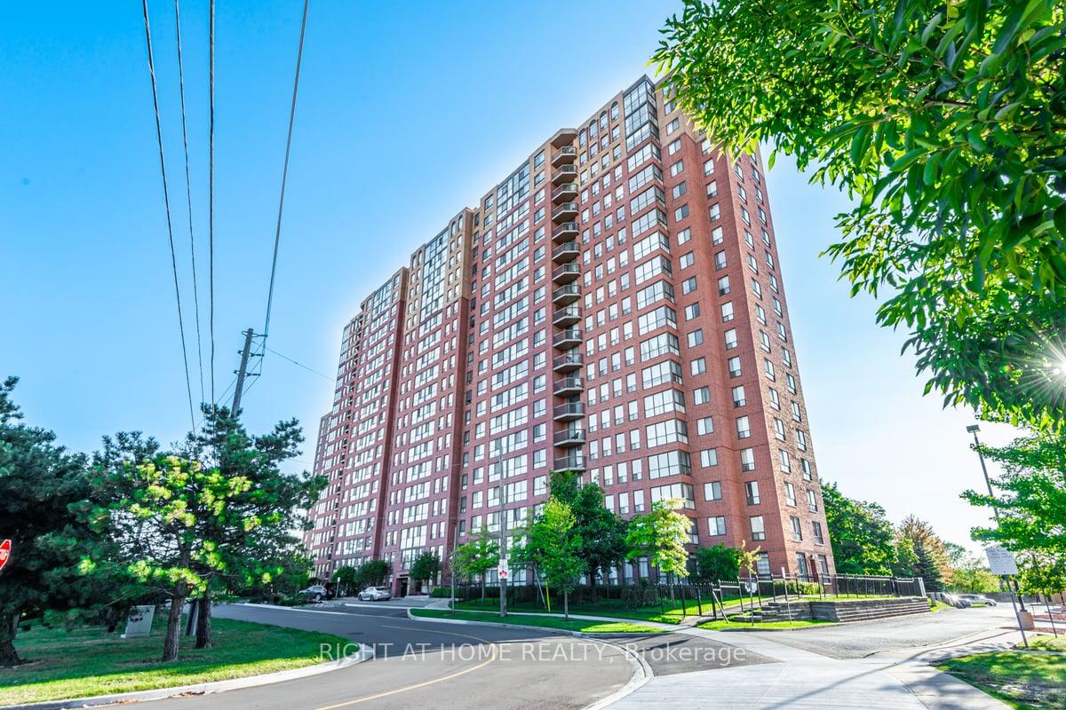 1114 - 330 McCowan Road, Toronto E08, ON, exterior