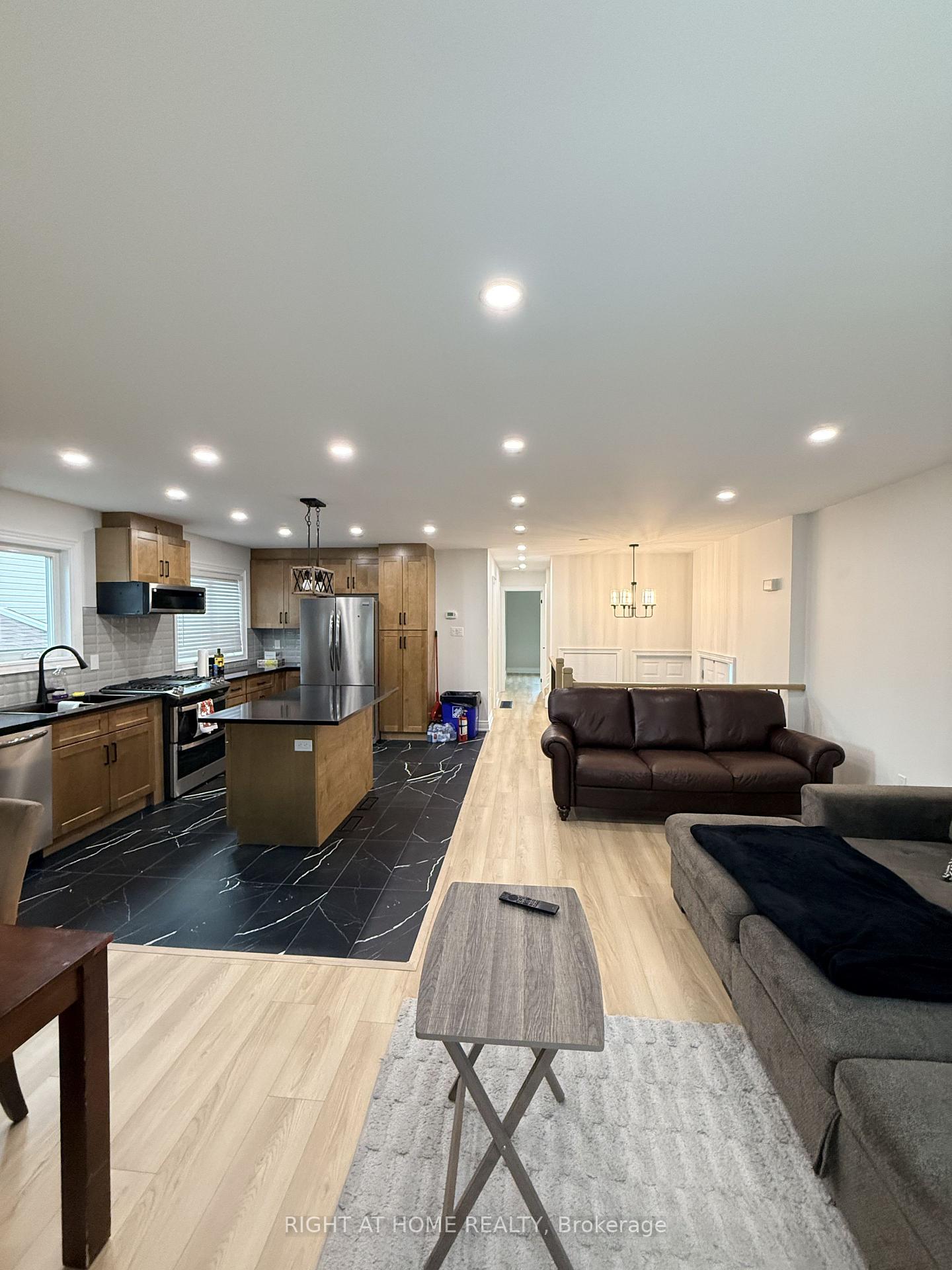 Main - 73 Barre Drive, Barrie, ON, exterior