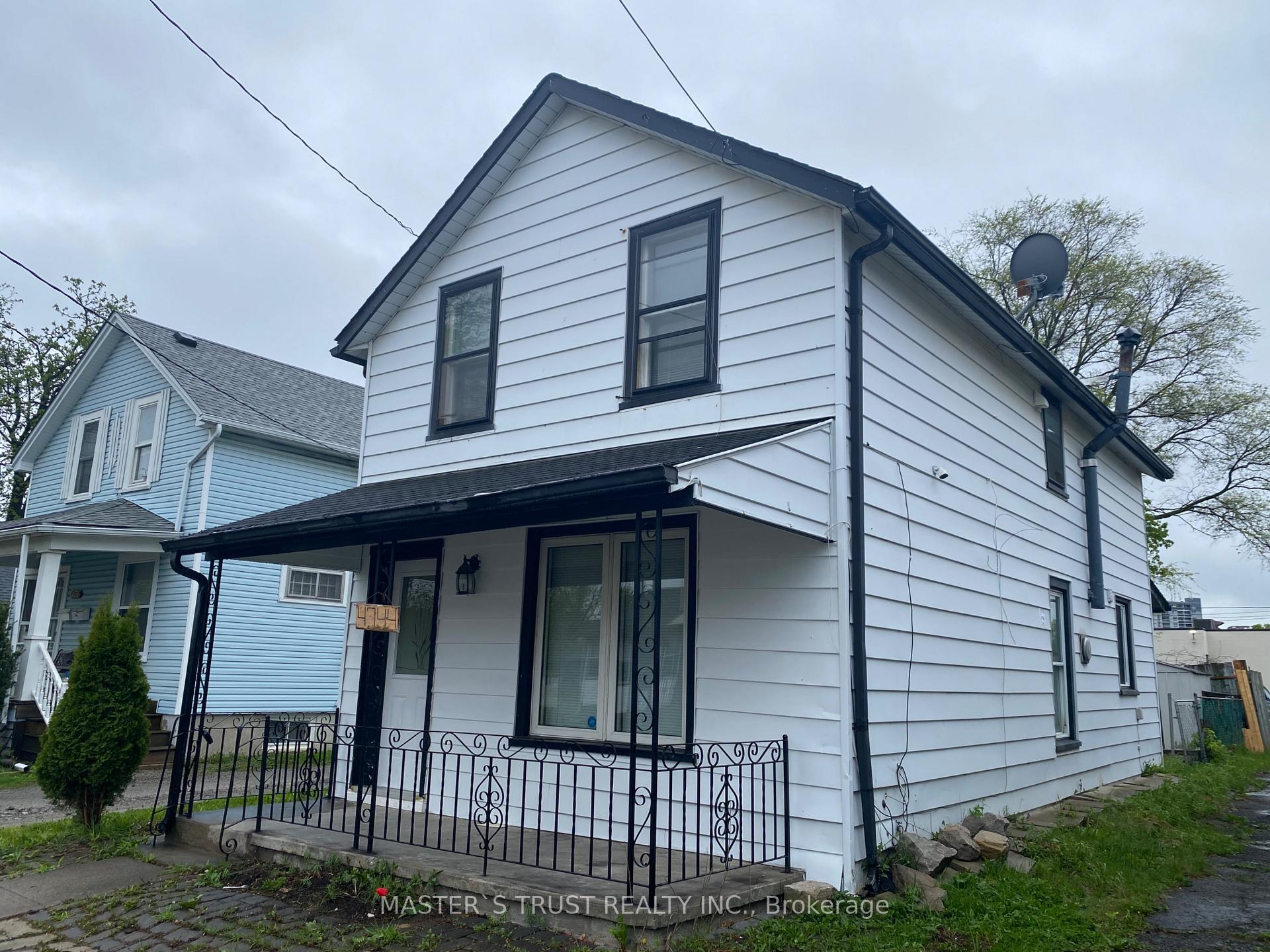 4744 Park Street, Niagara Falls, ON, exterior