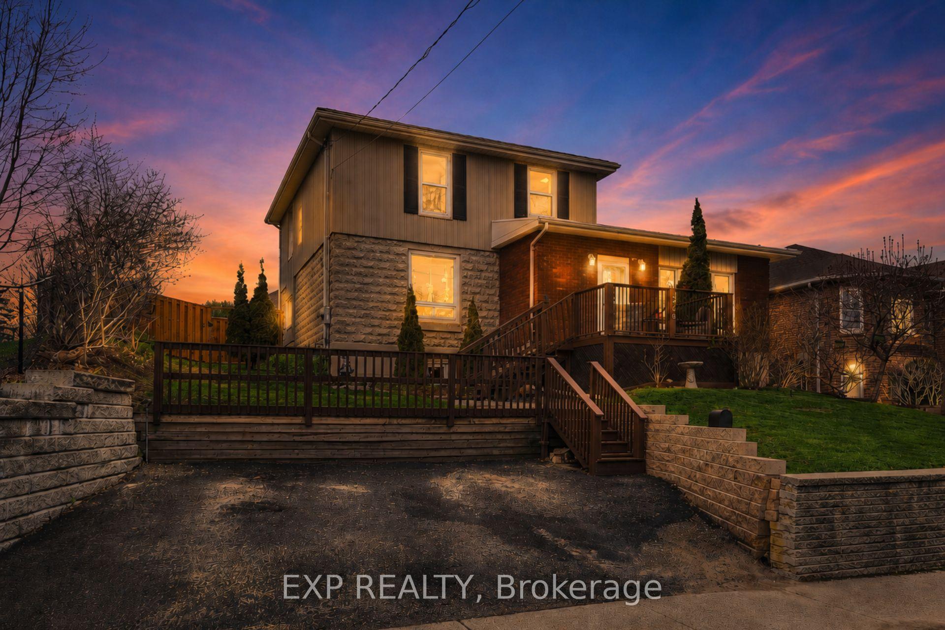 348 Elgin Street W, Cobourg, ON, exterior