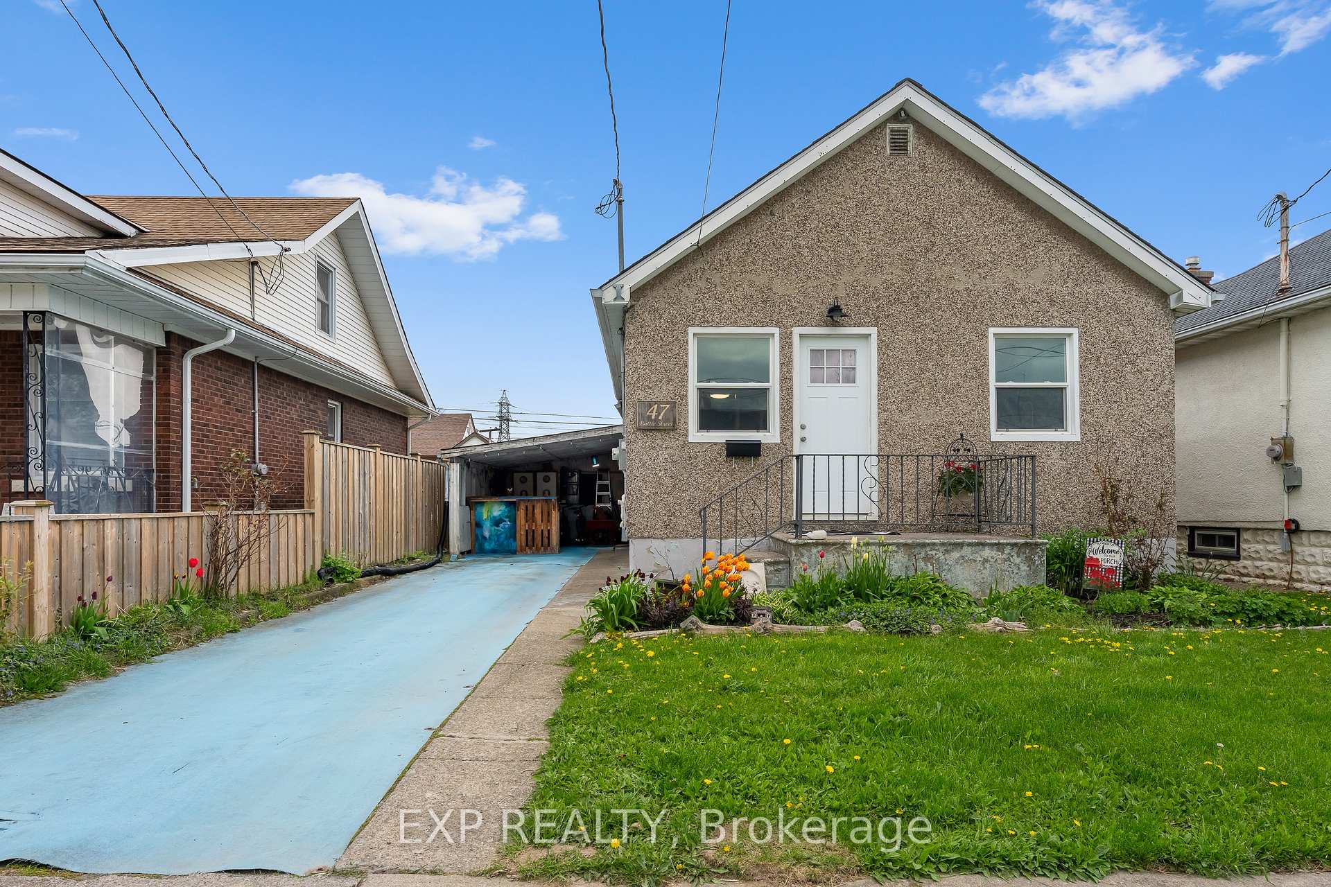 47 Battle Street, Thorold, ON, exterior