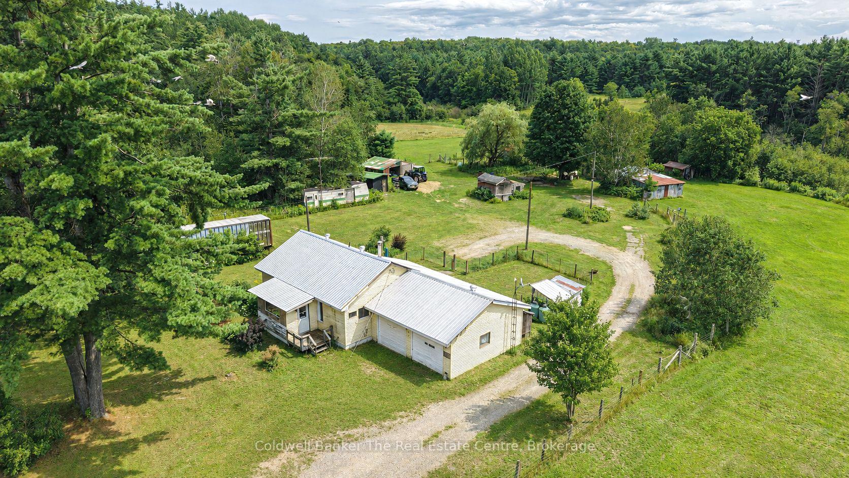 1121 Beiers Road, Gravenhurst, ON, exterior