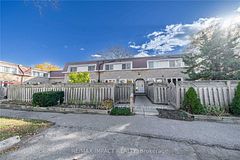 28 - 33 Taunton Road E, Oshawa, ON, exterior