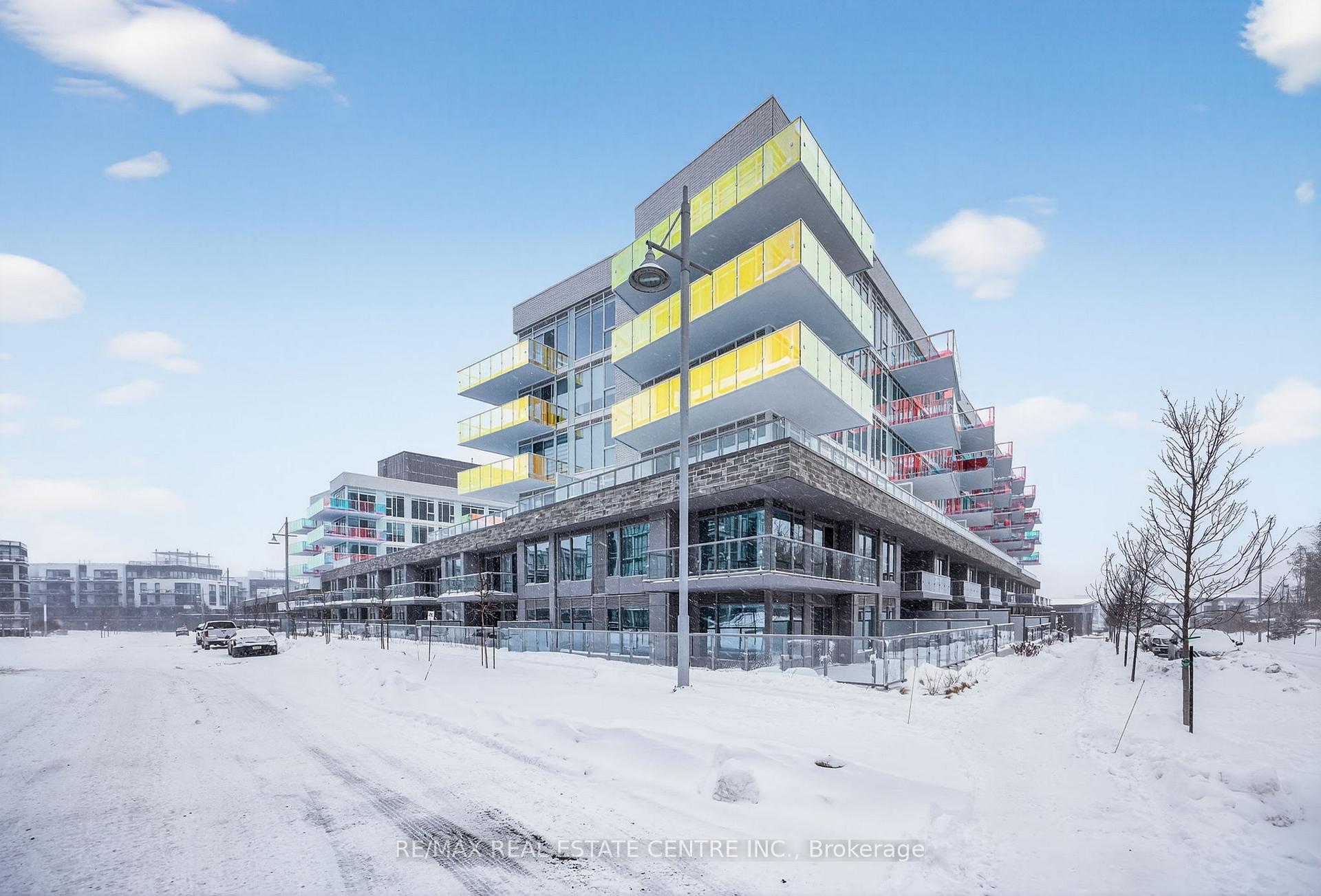 262 - 333 Sunseeker Avenue, Innisfil, ON, exterior