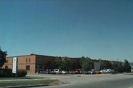 32 - 400 Creditstone Road, Vaughan, ON, exterior
