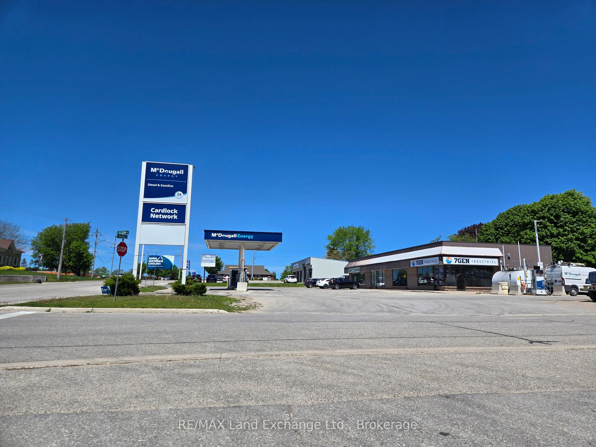 383 Kincardine Avenue W, Kincardine, ON, exterior
