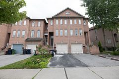 137 Conn Smythe Drive, Toronto E08, ON, exterior