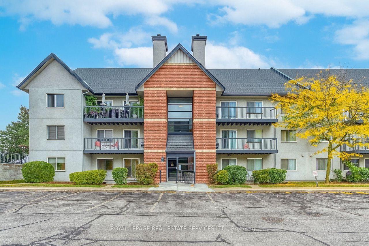 911 - 1450 Glen Abbey Gate, Oakville, ON, exterior