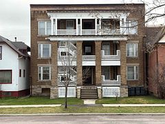 230 Brodie Street N, Thunder Bay, ON, exterior