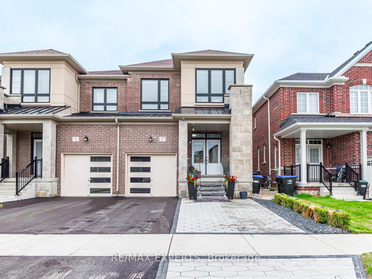 12 Ferragine Crescent, Bradford West Gwillimbury, ON, exterior