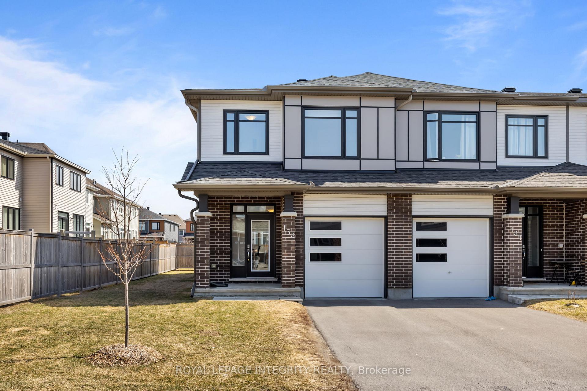 133 Angelonia Crescent, Blossom Park - Airport and Area, ON, exterior