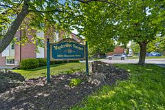 101 - 1429 Clearview Drive, Peterborough, ON, exterior