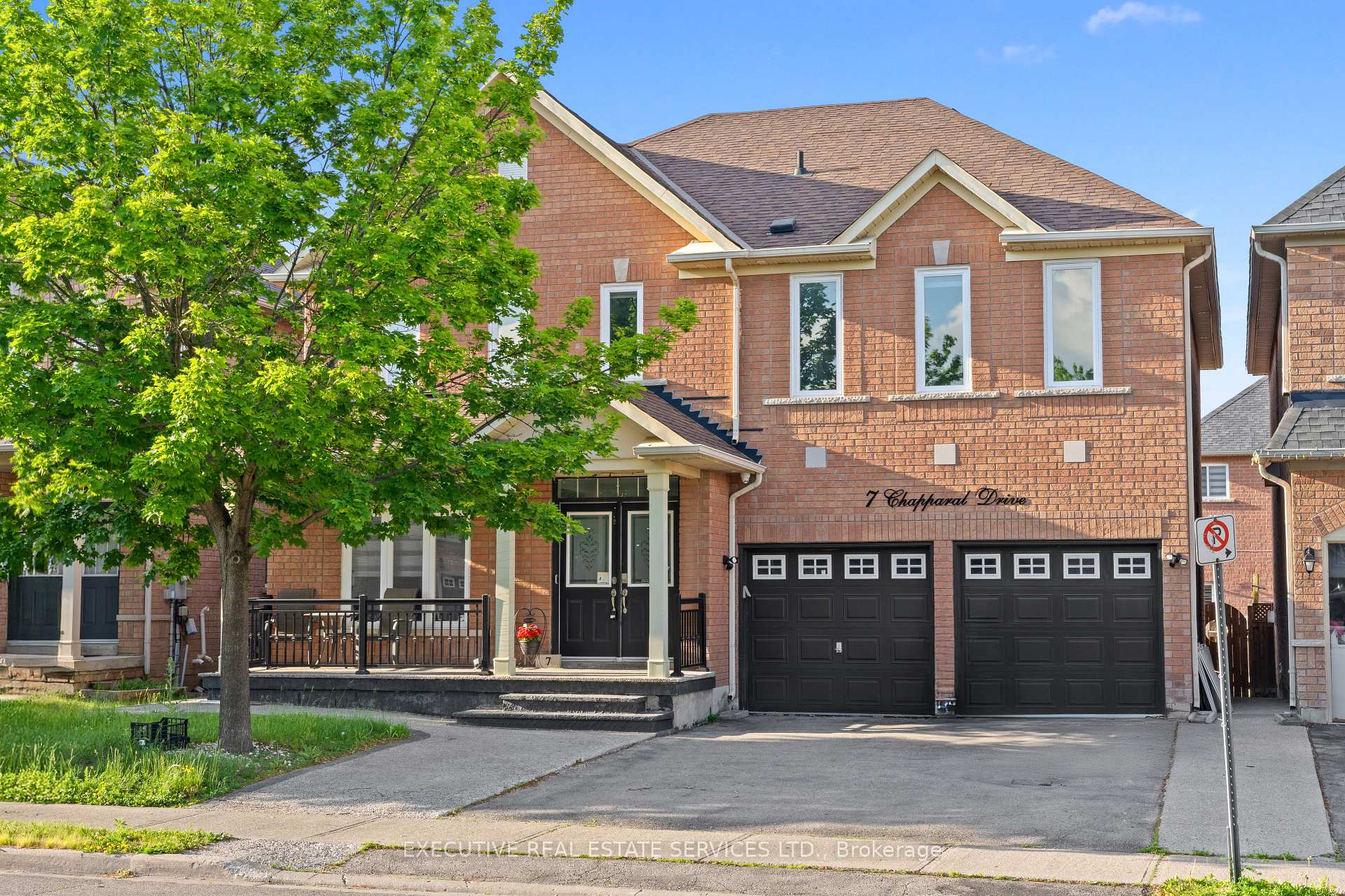 7 Chapparal Drive, Brampton, ON, exterior