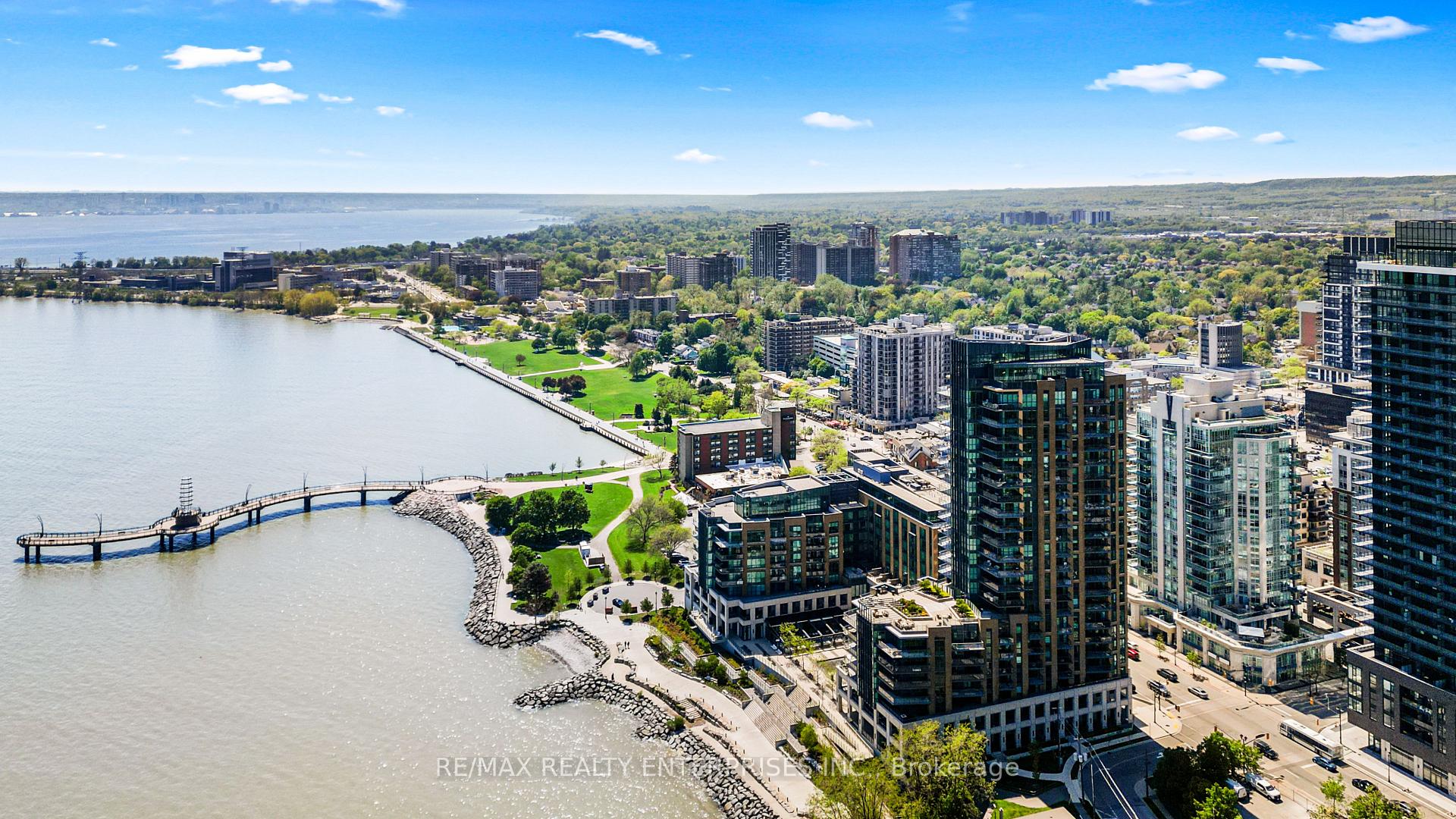 505 - 2060 Lakeshore Road, Burlington, ON, exterior