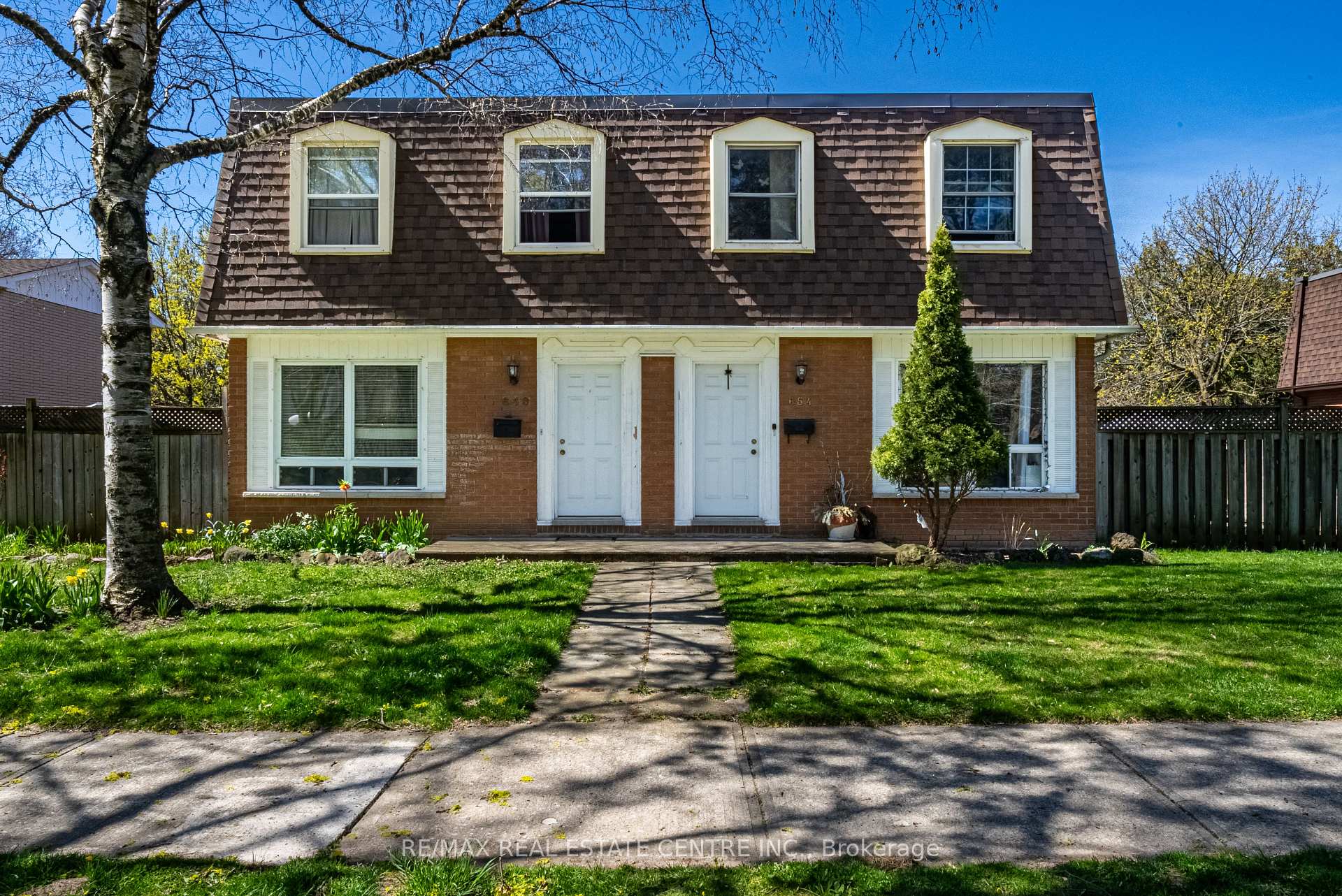 648-654 Francis Road S, Burlington, ON, exterior