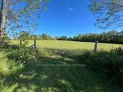 PT LT 8 7th Line, Meaford, ON, exterior