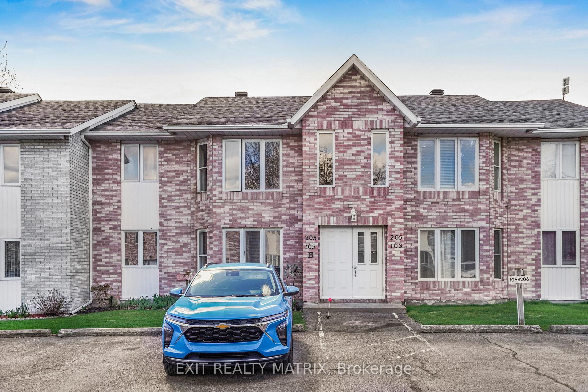 205B - 185 Du Comte Route, Alfred and Plantagenet, ON, exterior