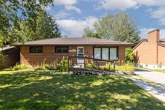 130 North Street W, Orillia, ON, exterior