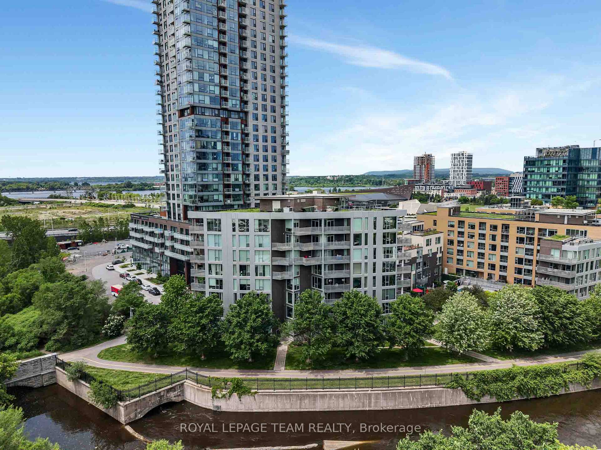 324 - 300C Lett Street, West Centre Town, ON, exterior