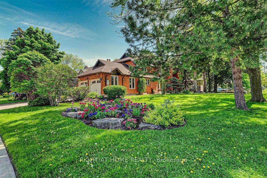 4326 Bridlepath Trail, Mississauga, ON, exterior