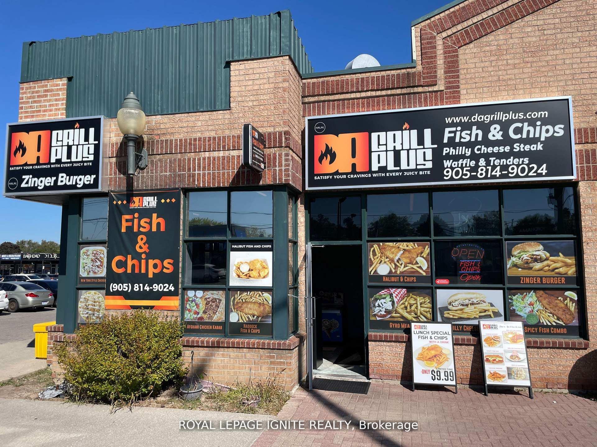 3 - 17 Queen Street N, Mississauga, ON, exterior