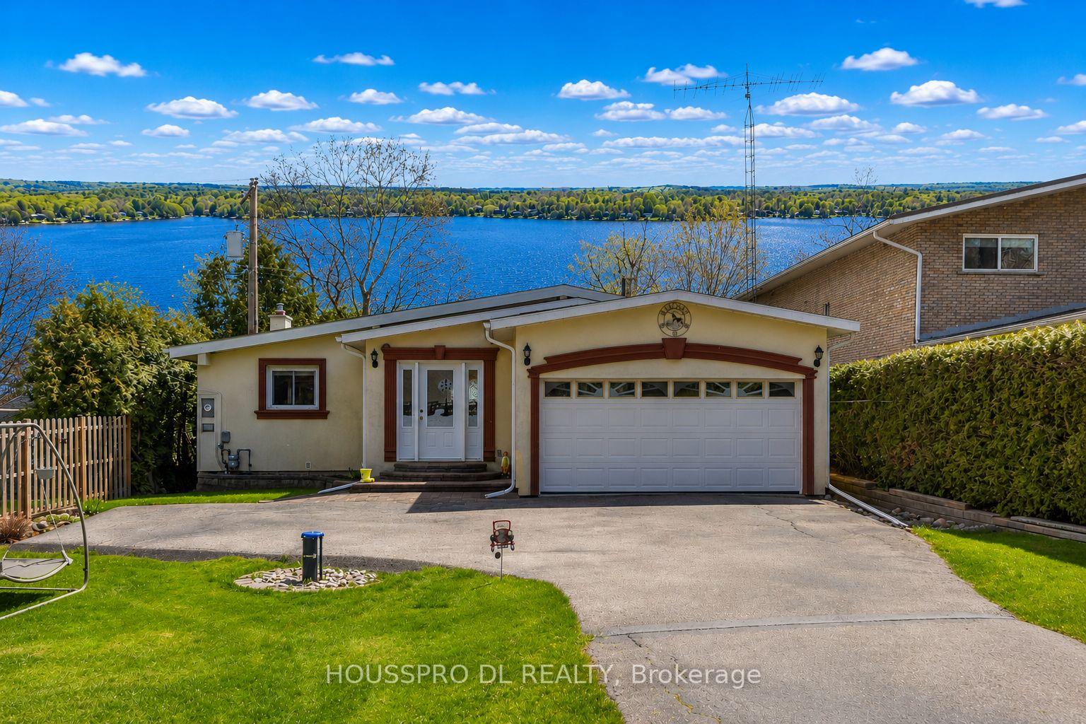 2683 Lakeshore Road E, Oro-Medonte, ON, exterior